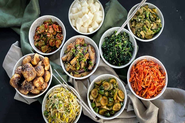 Banchan – món ngon không thể thiếu trong bữa ăn của người Hàn Quốc
